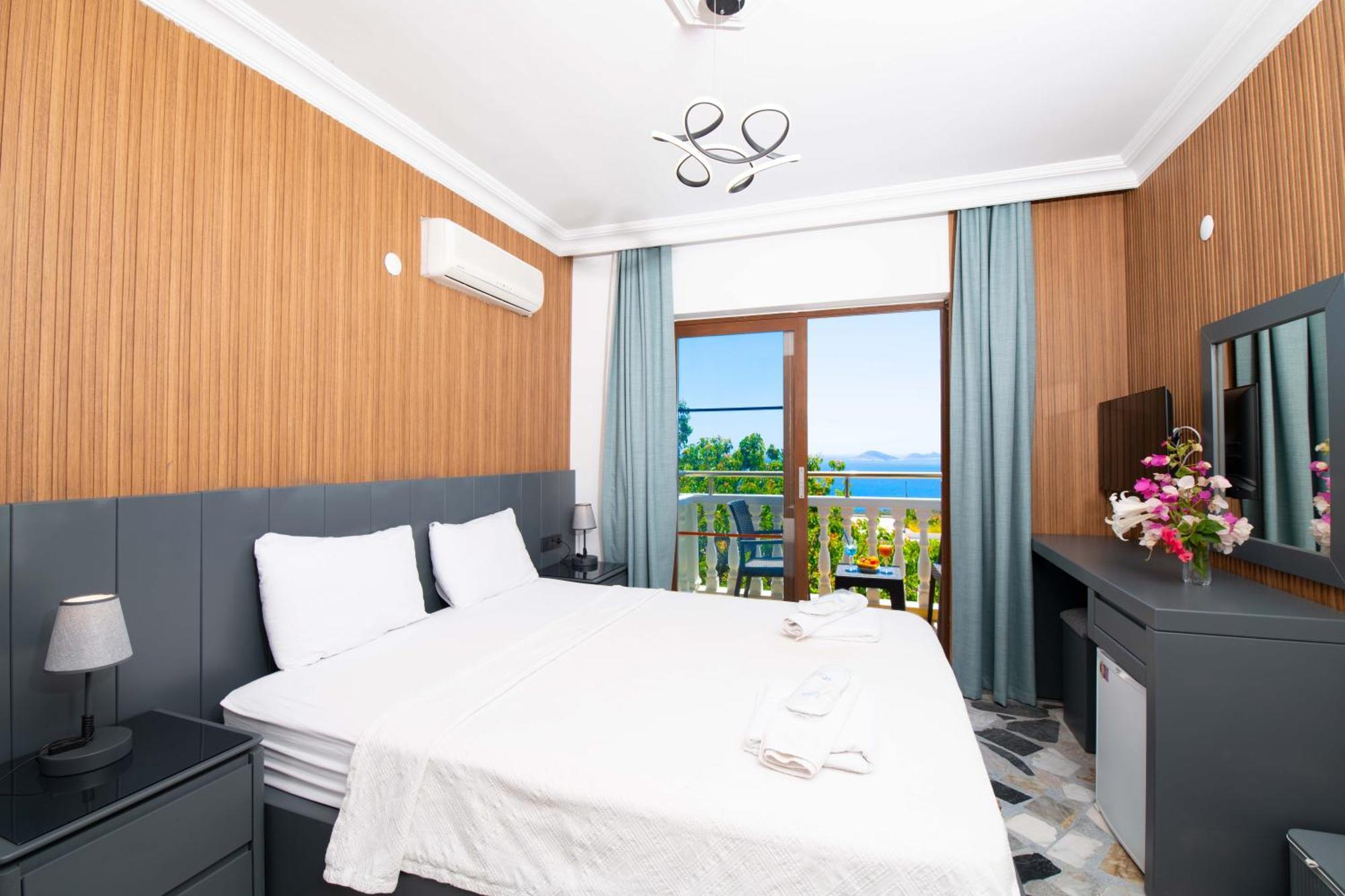 Kelebek Hotel Kalkan Bagian luar foto